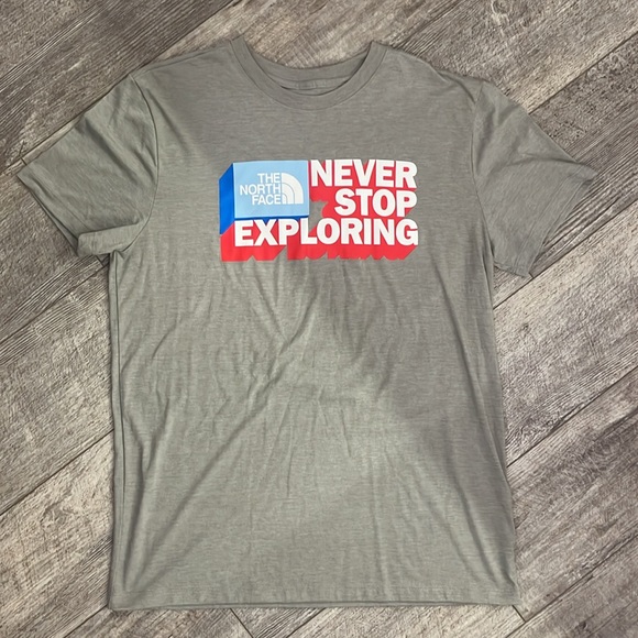 The North Face Never Stop Exploring T-Shirt- Size Large - Picture 3 of 5